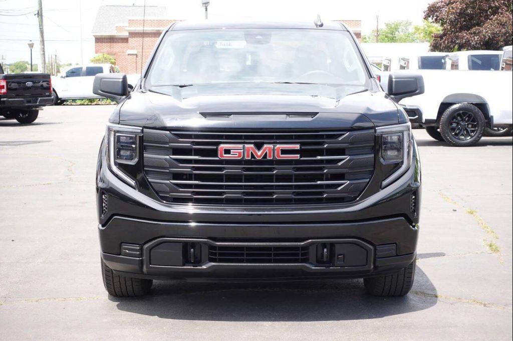 used 2024 GMC Sierra 1500 car, priced at $37,675