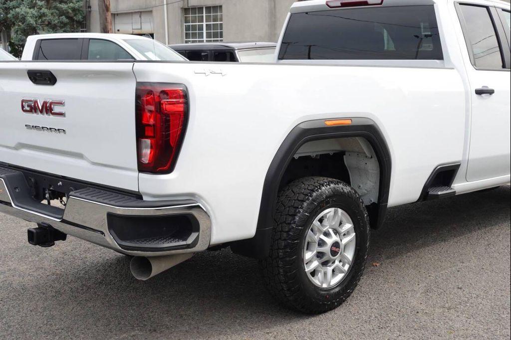used 2024 GMC Sierra 2500 car, priced at $45,995