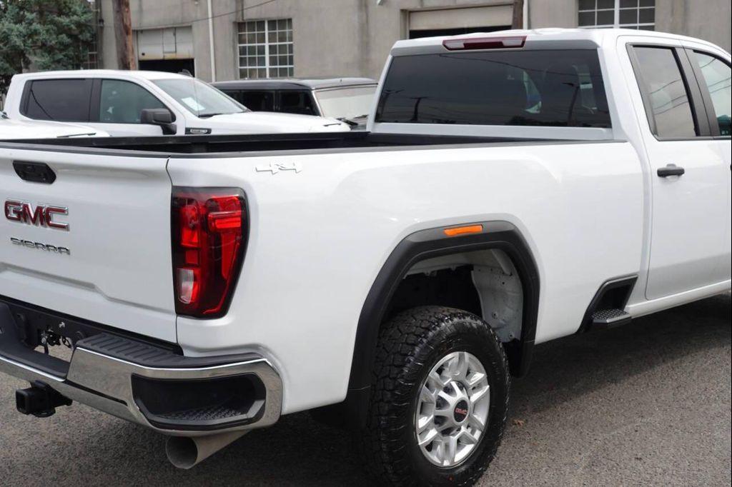 used 2024 GMC Sierra 2500 car, priced at $45,995