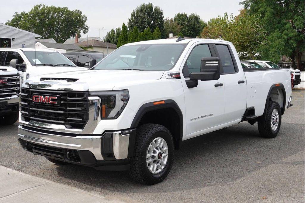 used 2024 GMC Sierra 2500 car, priced at $45,995