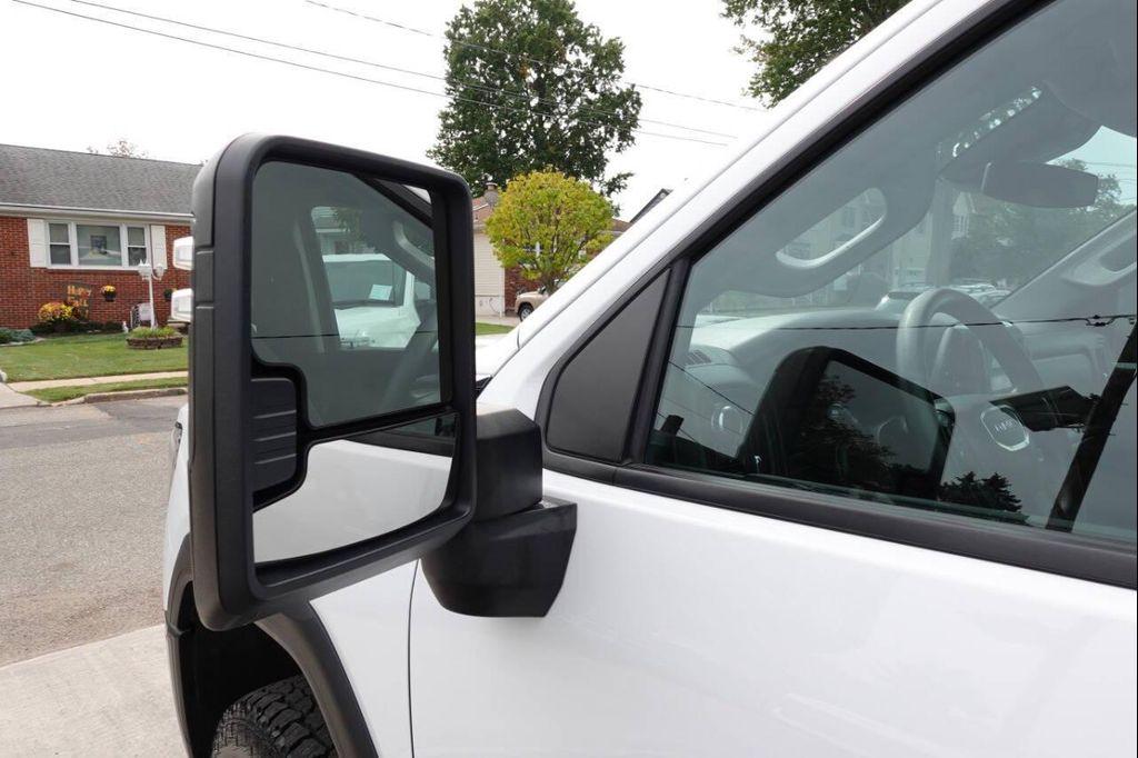 used 2024 GMC Sierra 2500 car, priced at $45,995