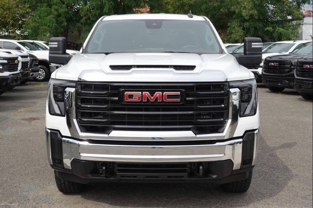 used 2024 GMC Sierra 2500 car, priced at $45,995