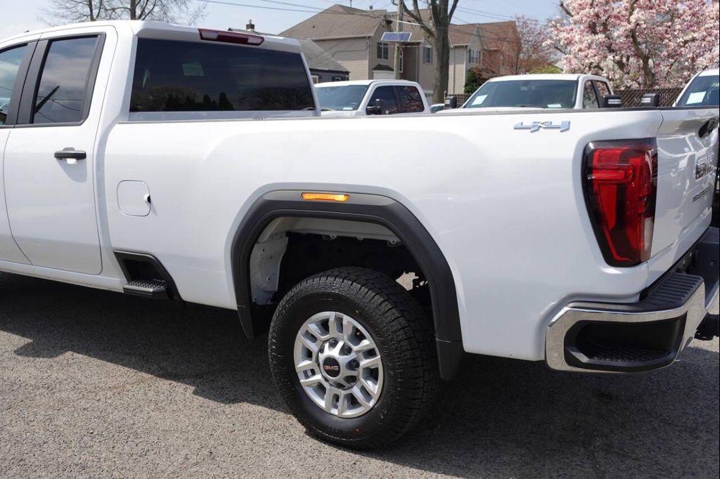 used 2024 GMC Sierra 2500 car, priced at $46,995