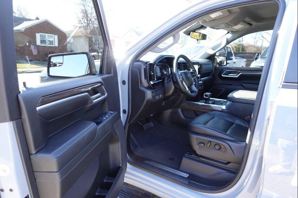 used 2024 Chevrolet Silverado 1500 car, priced at $46,745