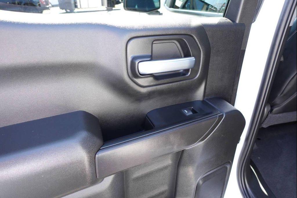 used 2023 GMC Sierra 1500 car, priced at $33,745