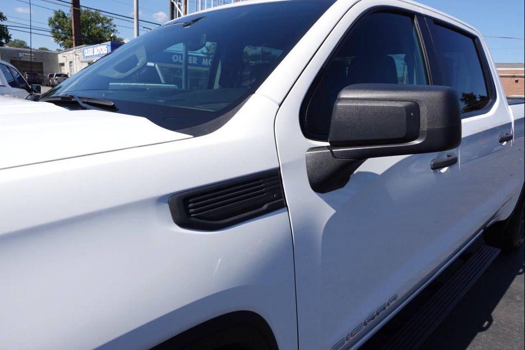 used 2023 GMC Sierra 1500 car, priced at $33,745