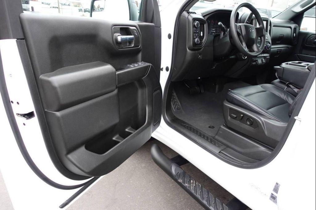 used 2023 Chevrolet Silverado 1500 car, priced at $33,995