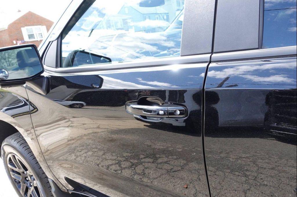 used 2022 Chevrolet Silverado 1500 car, priced at $47,995