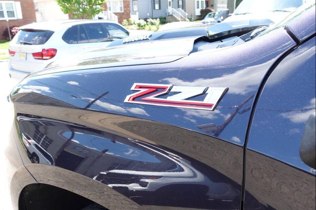 used 2022 Chevrolet Silverado 1500 car, priced at $42,995