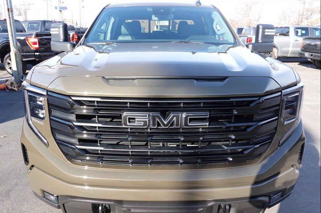 used 2024 GMC Sierra 1500 car, priced at $47,995