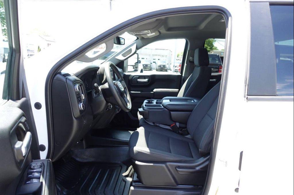 used 2023 GMC Sierra 1500 car, priced at $34,877