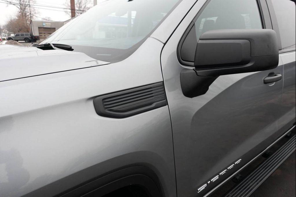 used 2023 GMC Sierra 1500 car, priced at $34,995