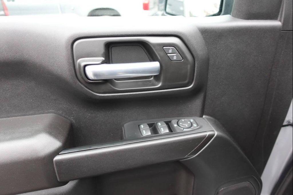 used 2023 GMC Sierra 1500 car, priced at $34,995