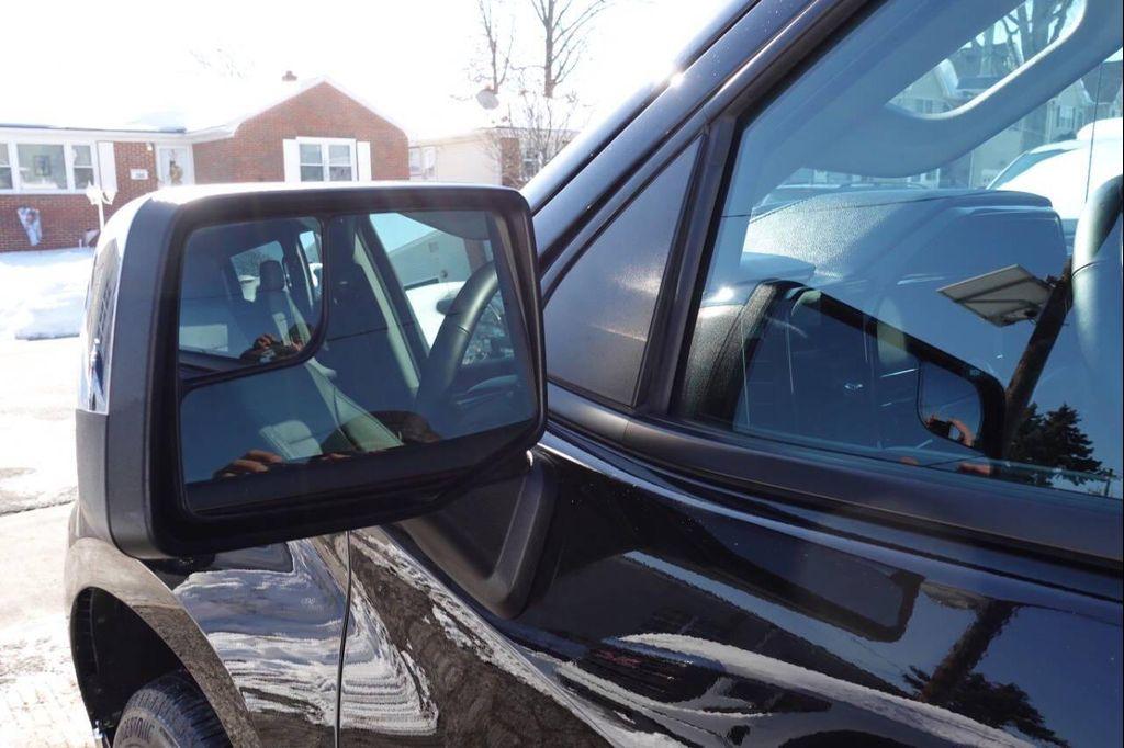 used 2024 Chevrolet Silverado 1500 car, priced at $35,995