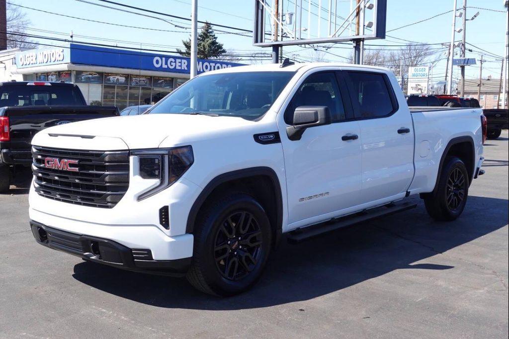 used 2023 GMC Sierra 1500 car, priced at $36,995