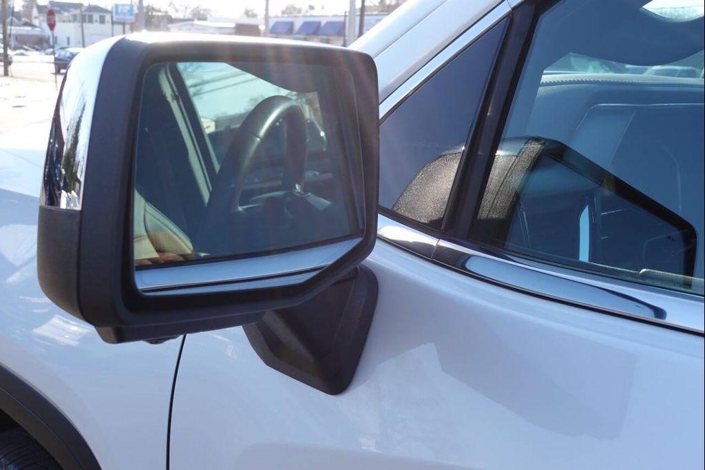 used 2023 GMC Sierra 1500 car, priced at $51,995