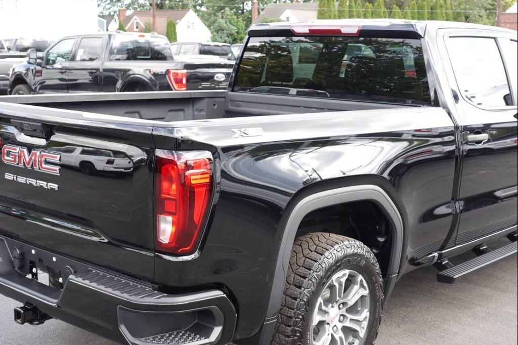 used 2023 GMC Sierra 1500 car, priced at $36,875