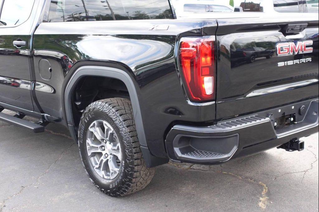 used 2023 GMC Sierra 1500 car, priced at $36,875