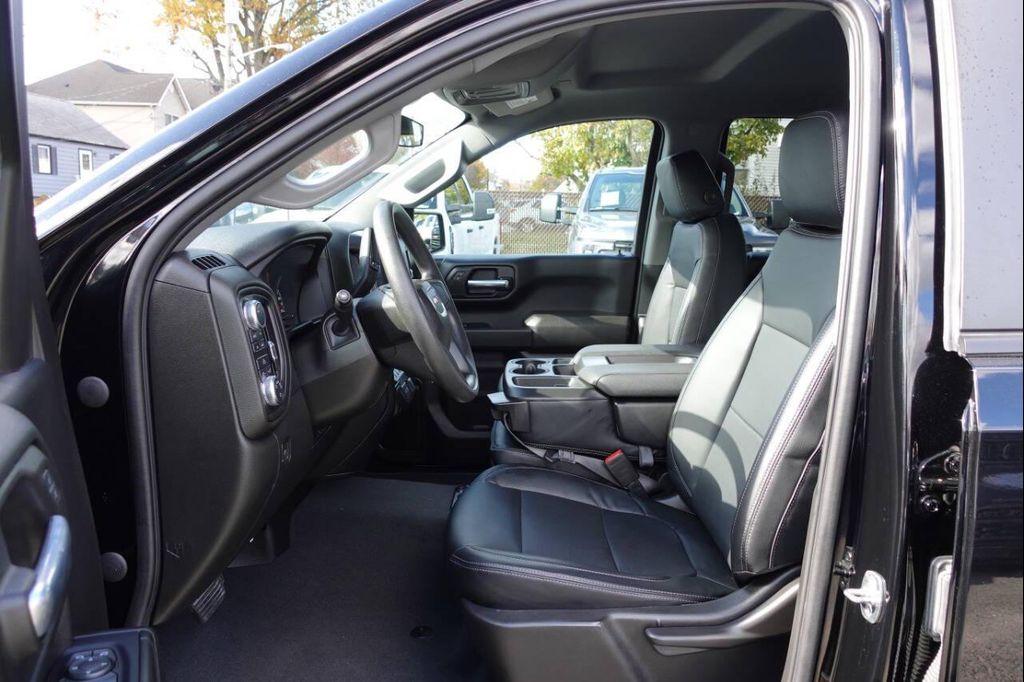 used 2022 GMC Sierra 1500 car, priced at $34,875