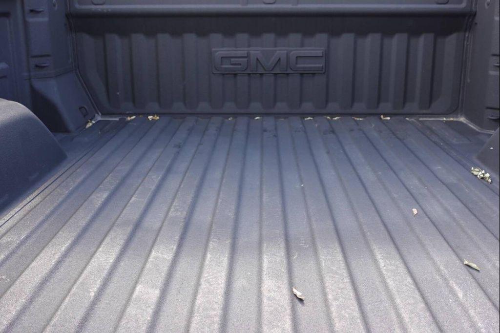 used 2022 GMC Sierra 1500 car, priced at $34,875