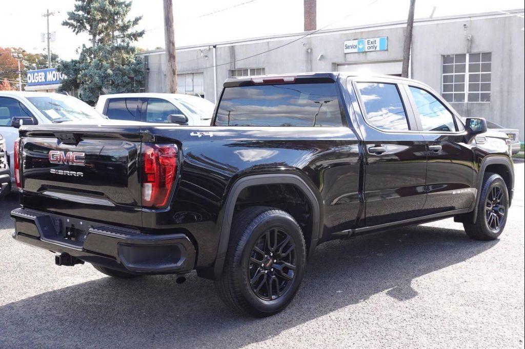 used 2022 GMC Sierra 1500 car, priced at $34,875