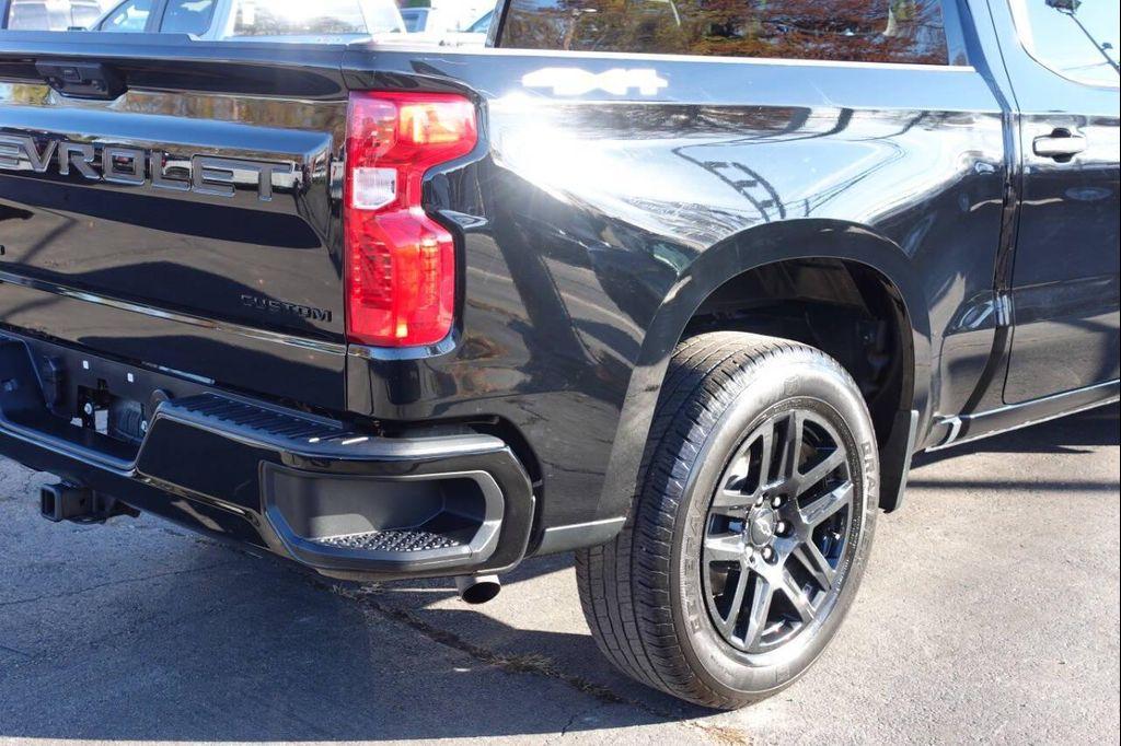 used 2023 Chevrolet Silverado 1500 car, priced at $33,995