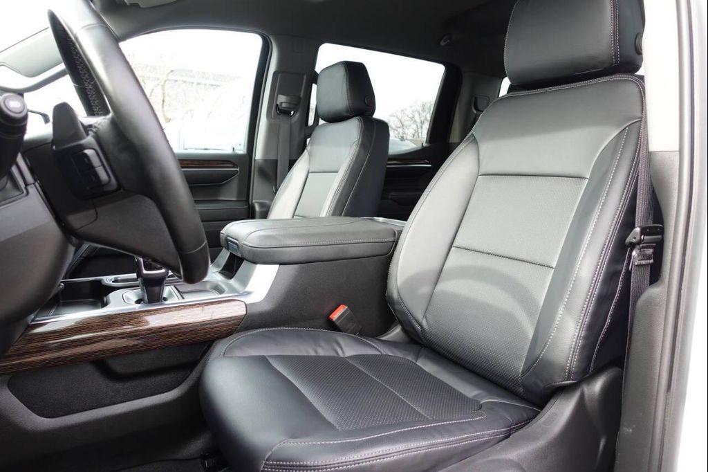 used 2023 GMC Sierra 1500 car, priced at $44,995