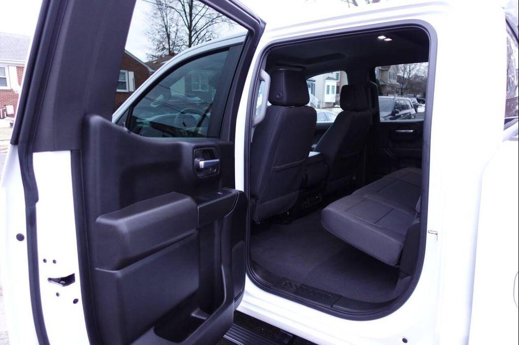 used 2023 Chevrolet Silverado 1500 car, priced at $35,995