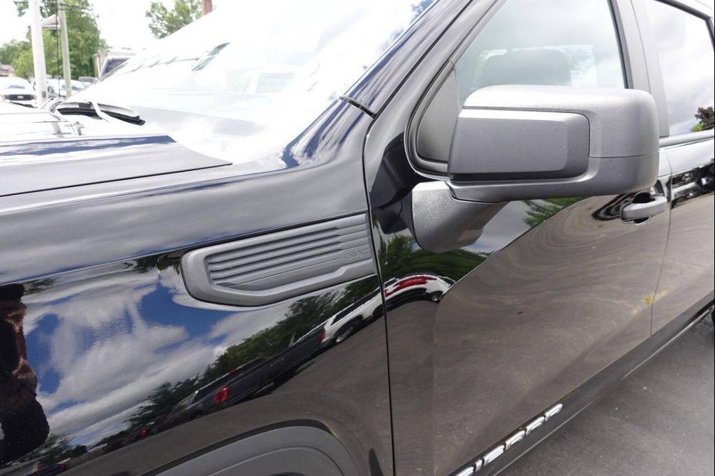 used 2023 GMC Sierra 1500 car, priced at $34,877
