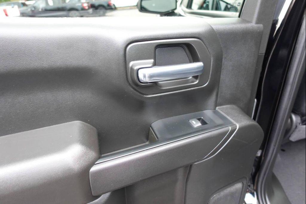 used 2023 GMC Sierra 1500 car, priced at $36,995