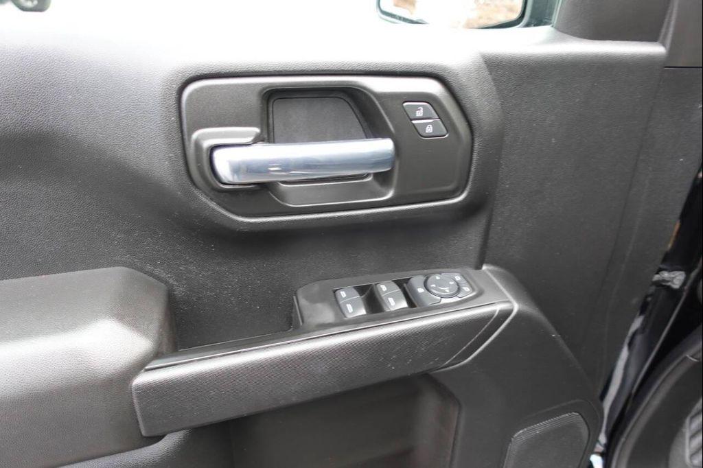 used 2023 GMC Sierra 1500 car, priced at $36,995