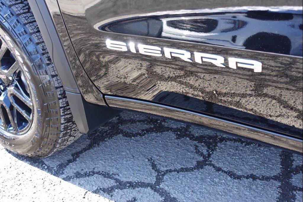 used 2023 GMC Sierra 1500 car, priced at $35,995