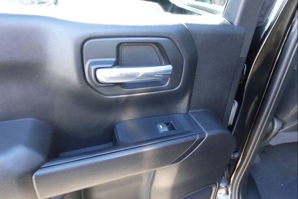 used 2023 GMC Sierra 1500 car, priced at $35,995