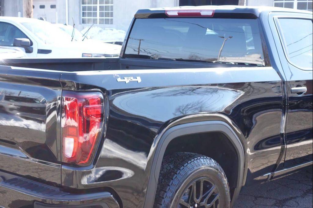 used 2023 GMC Sierra 1500 car, priced at $35,995