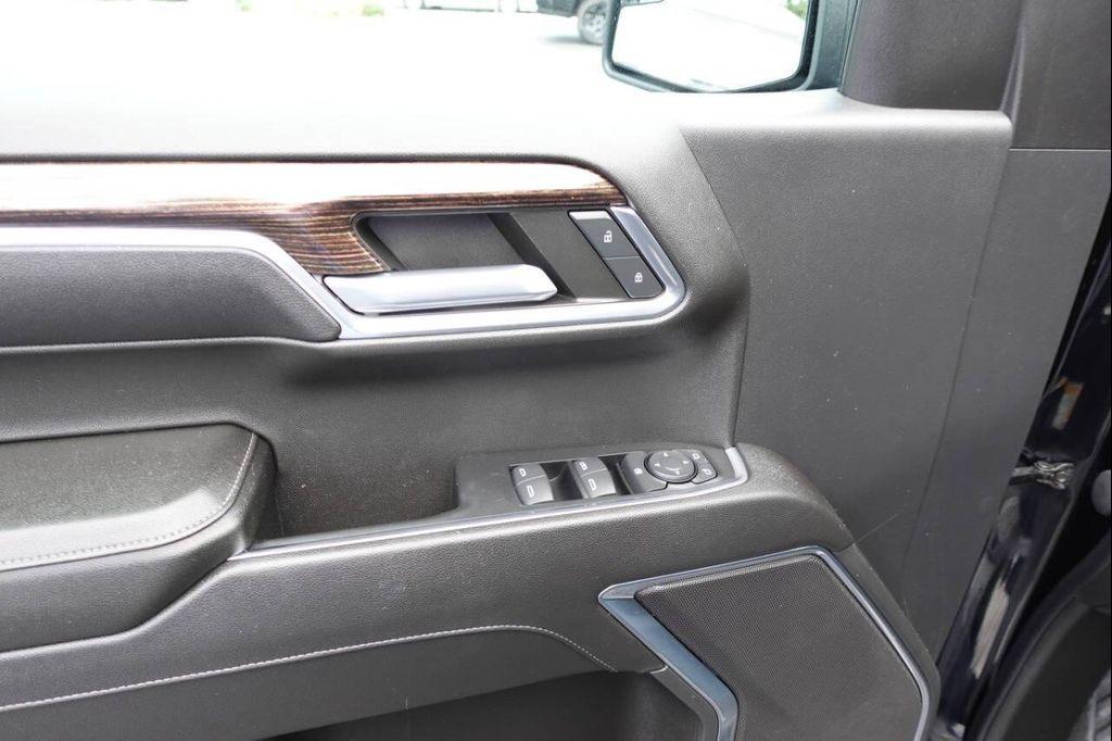 used 2023 GMC Sierra 1500 car, priced at $39,995