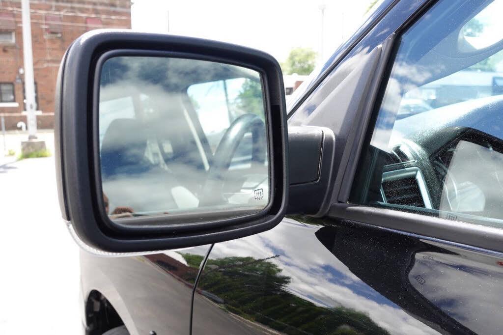 used 2022 Ram 1500 Classic car, priced at $34,075