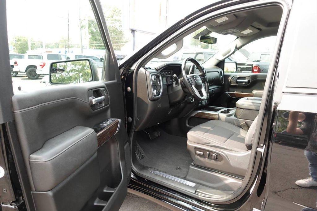 used 2022 GMC Sierra 1500 car, priced at $36,895