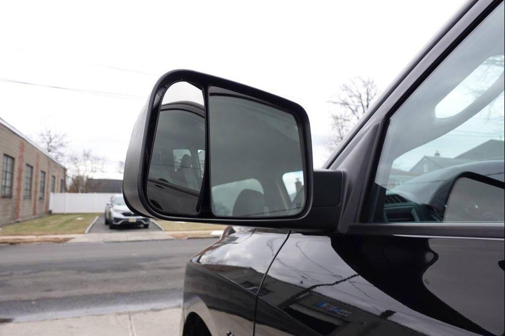 used 2022 Ram 1500 Classic car, priced at $29,995