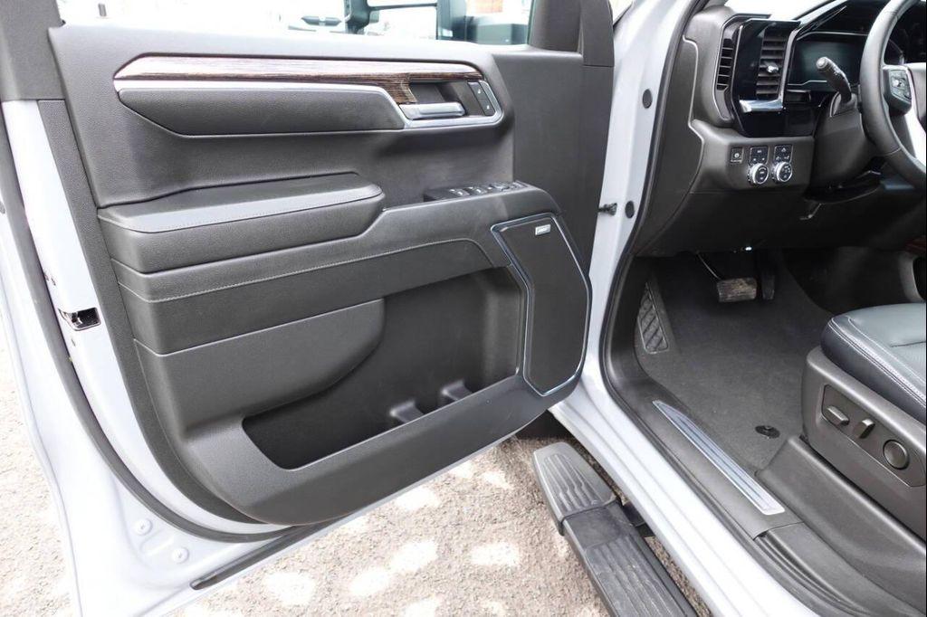 used 2024 GMC Sierra 1500 car, priced at $49,995