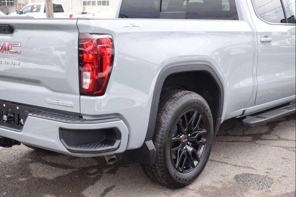 used 2024 GMC Sierra 1500 car, priced at $49,995