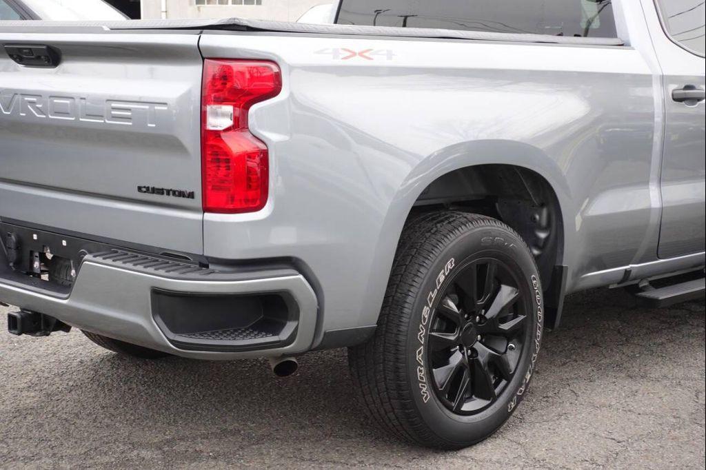 used 2023 Chevrolet Silverado 1500 car, priced at $34,875
