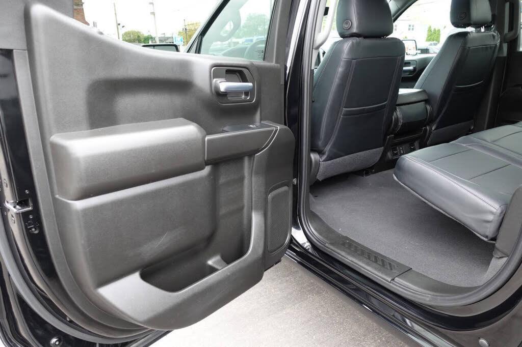 used 2023 GMC Sierra 1500 car, priced at $34,995
