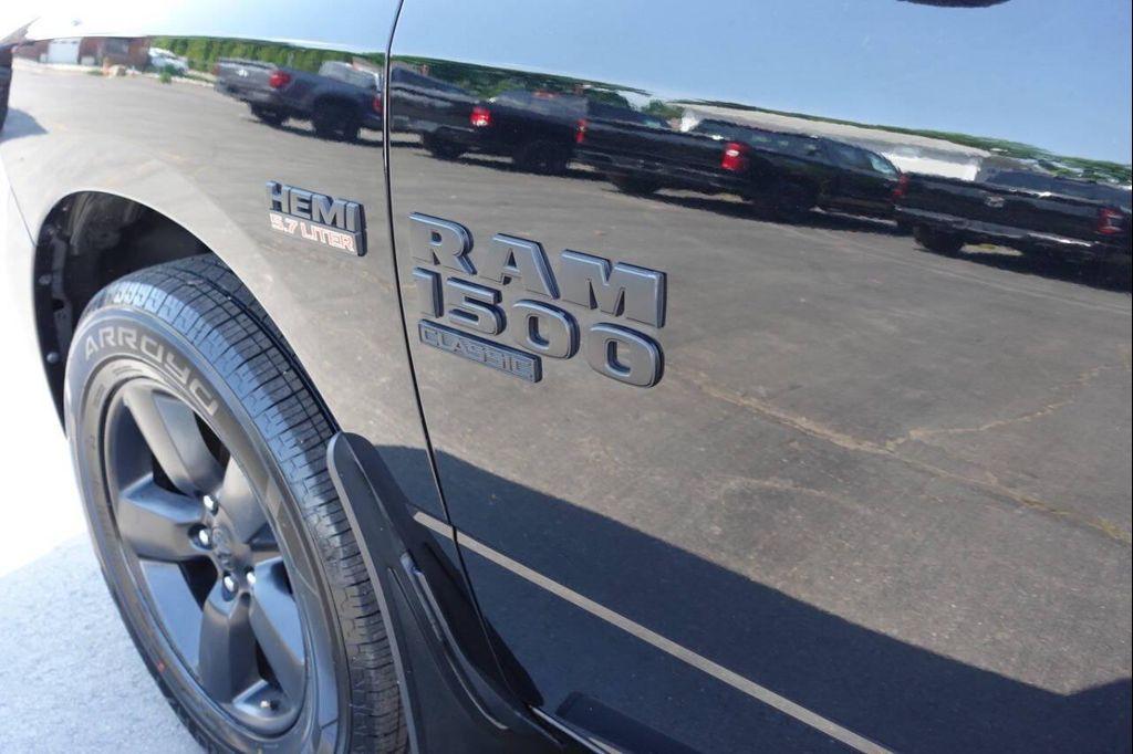 used 2022 Ram 1500 Classic car, priced at $32,877