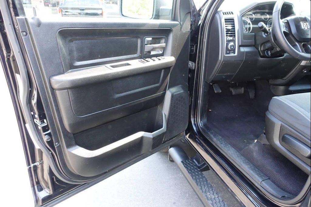 used 2022 Ram 1500 Classic car, priced at $32,877
