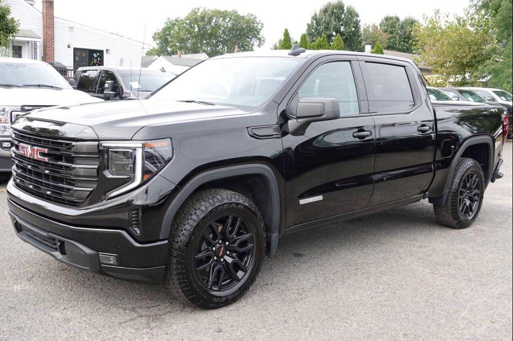 used 2024 GMC Sierra 1500 car, priced at $39,995