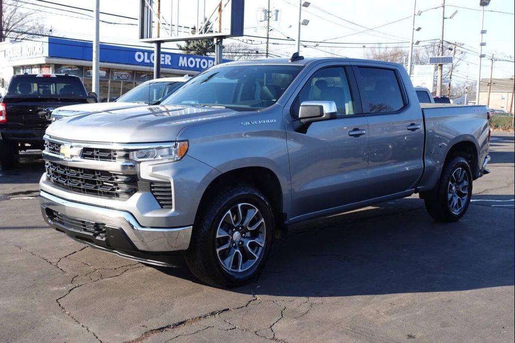 used 2024 Chevrolet Silverado 1500 car, priced at $35,995