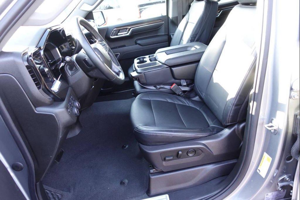 used 2024 Chevrolet Silverado 1500 car, priced at $34,875