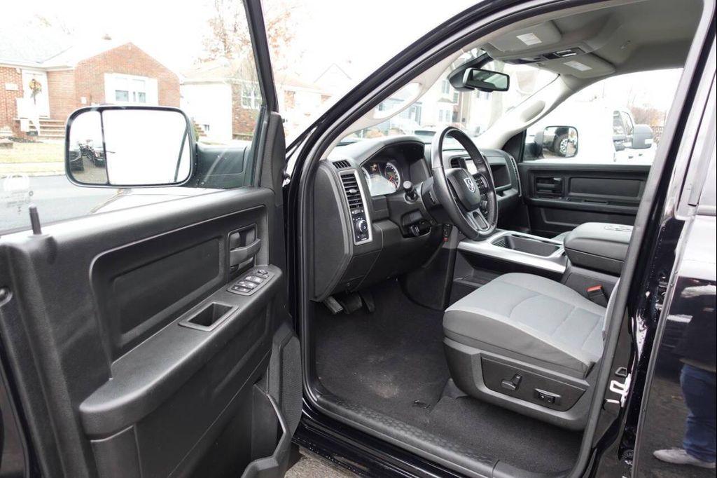 used 2023 Ram 1500 Classic car, priced at $32,995