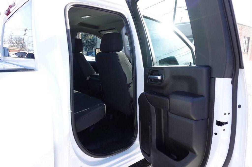 used 2022 GMC Sierra 2500 car, priced at $36,995