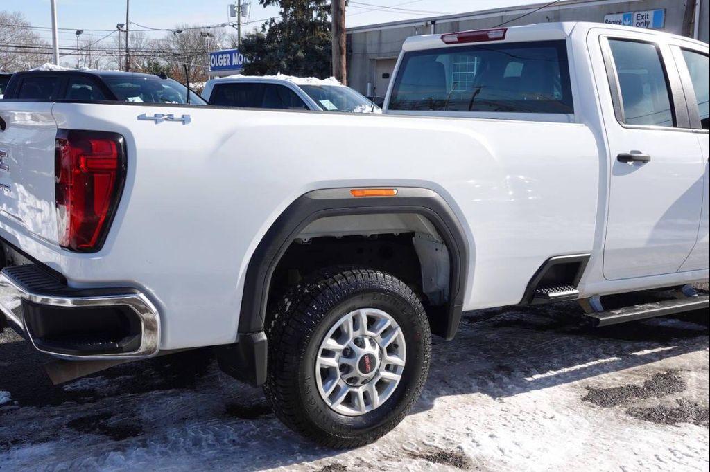 used 2022 GMC Sierra 2500 car, priced at $36,995